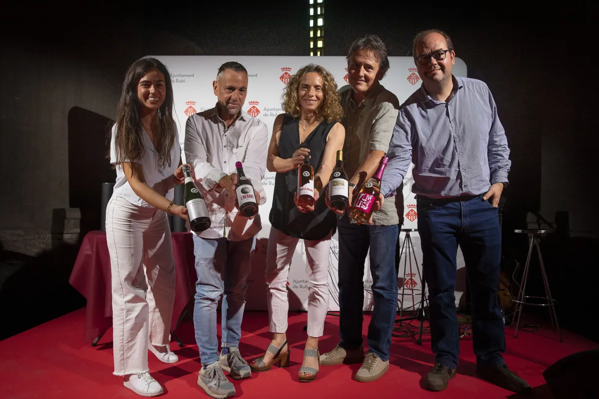 Read more about the article Terra Alta, Empordà i Penedès fan els millors vins joves de Catalunya