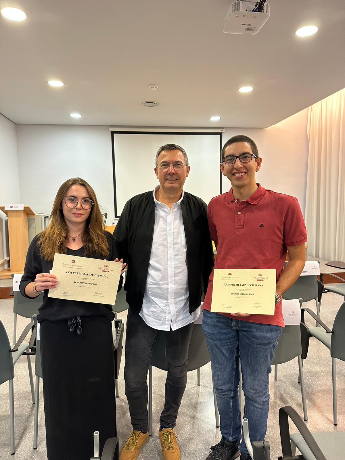 Read more about the article Els enòlegs Sara Navarro i Eduard Virgili, guanyadors ex aequo del XXII Premi d’Enologia Jaume Ciurana
